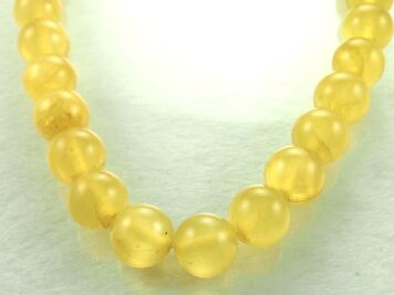 Halbtransparent Jade kugeln 12mm gelbes Seil 40cm