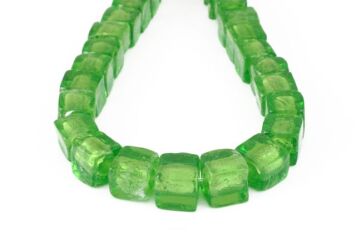 Szkło Weneckie Kostka Zielona 8mm Sznur 40cm